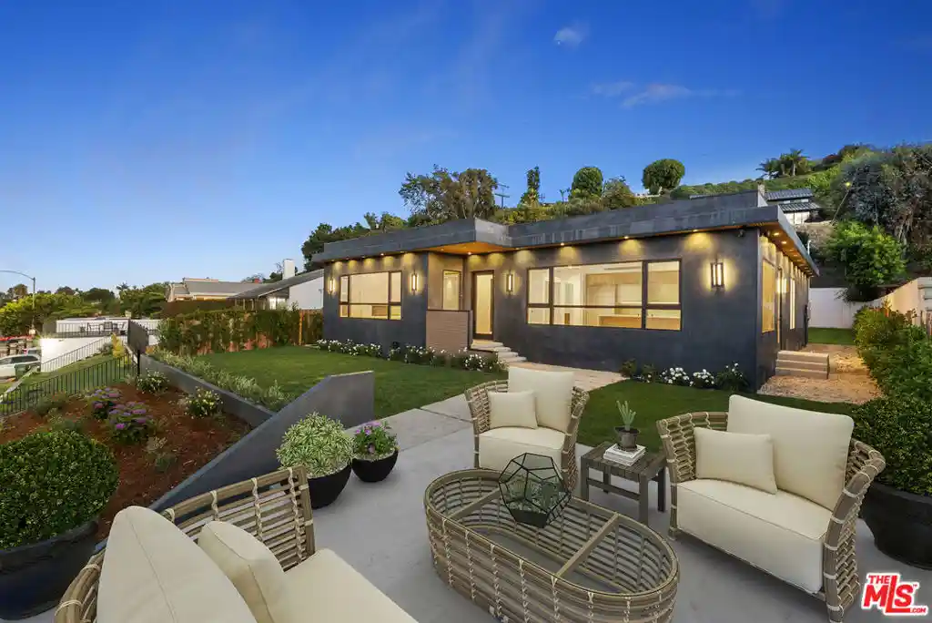 Photo 1 of Single family home for sale at 5280 Sanchez Dr, Los Angeles, CA 90008 | MLS# 26880337 | Listing updated on 2026-10-29