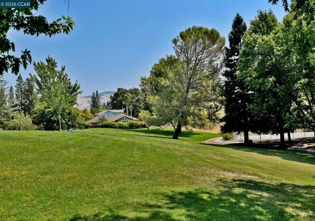 Photo 34 of Single family home for sale at 770 Highbridge Ln, Danville, CA 94526 | MLS# 41146201 | Listing updated on 2026-10-09