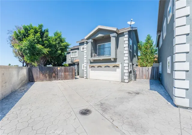 Photo 1 of Single family home for sale at 11137 S Freeman #F, Inglewood, CA 90304 | MLS# SB26185734 | Listing updated on 2026-09-18