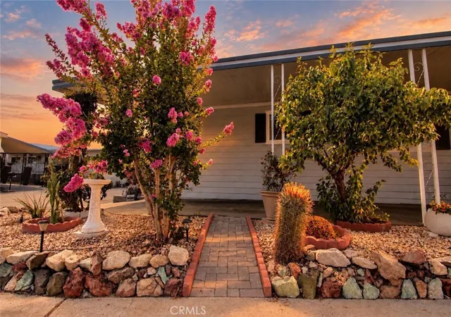 Photo 2 of Manufactured home for sale at 54999 Martinez Trl #55, Yucca Valley, CA 92284 | MLS# JT26186944 | Listing updated on 2026-10-10