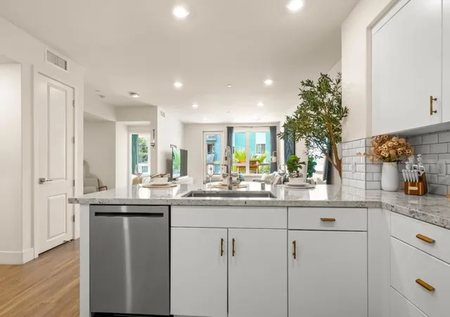 Photo 4 of Sale Pending at 5925 Charlotte Dr #212, San Jose, CA 95123 | MLS# ML82059066 | Listing updated on 2026-09-17