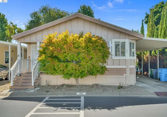 Photo 2 of Manufactured home for sale at 60 Palm Dr, Union City, CA 94587 | MLS# 41146231 | Listing updated on 2026-09-22