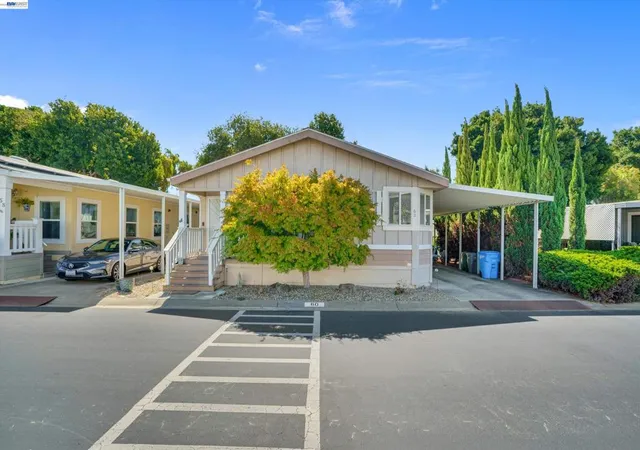 Photo 4 of Manufactured home for sale at 60 Palm Dr, Union City, CA 94587 | MLS# 41146231 | Listing updated on 2026-09-22