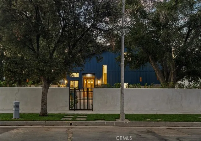 Photo 3 of Single family home for sale at 21831 San Jose St, Chatsworth, CA 91311 | MLS# GD26180478 | Listing updated on 2026-09-27