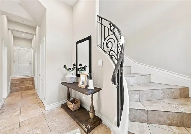 Photo 3 of Townhouse for sale at 310 N Catalina #A, Redondo Beach, CA 90277 | MLS# SB26185801 | Listing updated on 2026-10-07