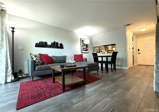 Photo 2 of Townhouse for sale at 1600 Redondo Ave #2, Long Beach, CA 90804 | MLS# BB26186461 | Listing updated on 2026-08-31