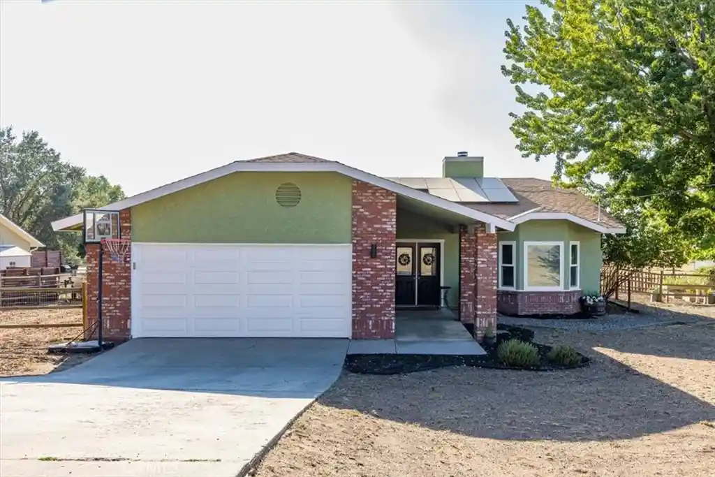 Photo 1 of Single family home for sale at 17741 Churchill, Tehachapi, CA 93561 | MLS# PI26187318 | Listing updated on 2026-08-27