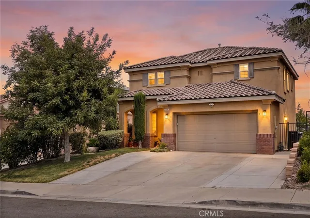 Photo 1 of Single family home for sale at 37318 Queen Anne Pl, Palmdale, CA 93551 | MLS# SR26185404 | Listing updated on 2026-10-04