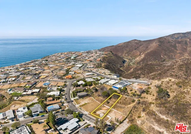 Photo 1 of Land for sale at 3411 Cloudcroft Dr, Malibu, CA 90265 | MLS# 26876461 | Listing updated on 2026-09-28