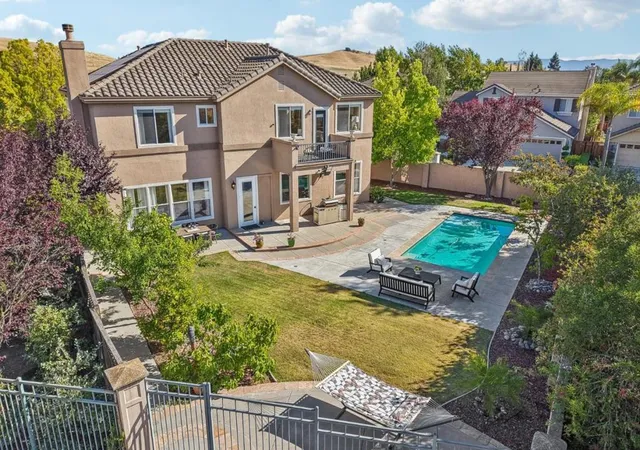 Photo 3 of Sale Pending at 6039 La Spezia Pl, San Jose, CA 95138 | MLS# ML82059089 | Listing updated on 2026-10-06