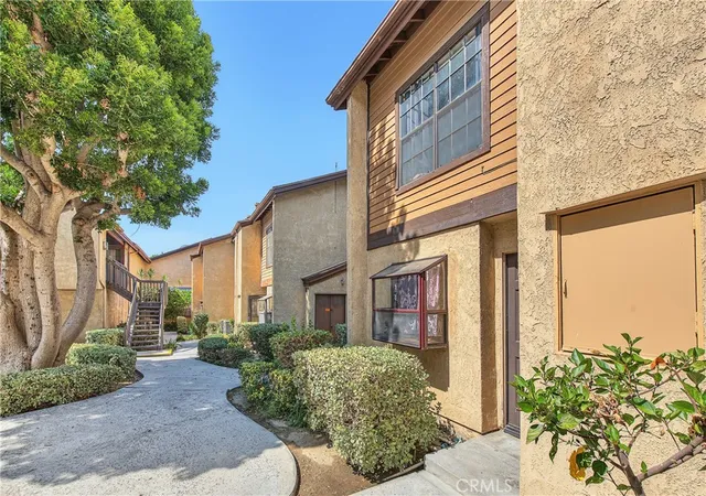 Listing Photo 4 - Condo for sale in building located at 4140 Workman Mill Rd, Whittier, CA 90601 - Unit #204