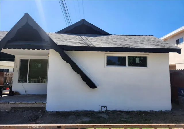 Photo 1 of Single family home for sale at 3478 W 67th, Los Angeles, CA 90043 | MLS# CV26187471 | Listing updated on 2026-10-09