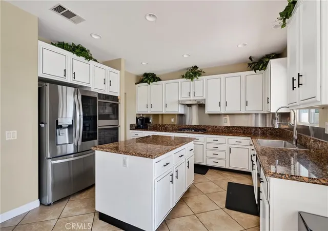 Photo 2 of Single family home for sale at 6881 Landing Ct, Eastvale, CA 91752 | MLS# CV26186871 | Listing updated on 2026-10-11