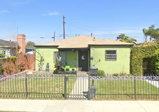 Photo 1 of Single family home for sale at 126 N Magnolia Ct, Compton, CA 90220 | MLS# CV26187473 | Listing updated on 2026-10-30