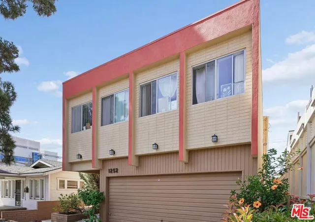 Photo 3 of Multi family home for sale at 1252 23rd St, Santa Monica, CA 90404 | MLS# 26875531 | Listing updated on 2026-09-13