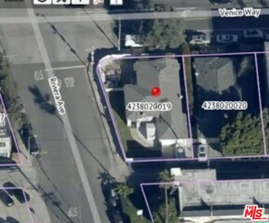 Photo 1 of Land for sale at 404 Venice Wy, Los Angeles, CA 90291 | MLS# 26887865 | Listing updated on 2026-10-25