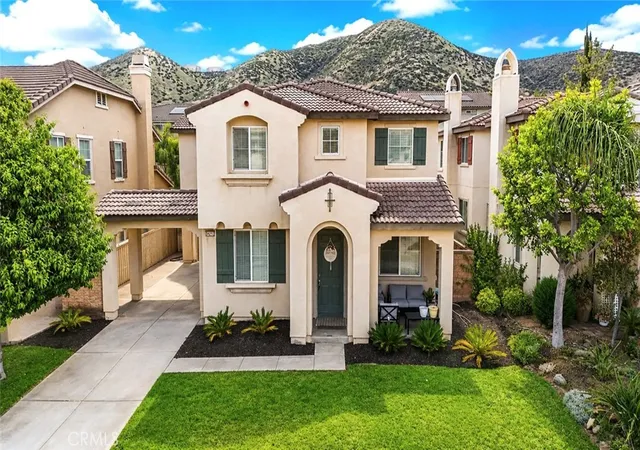 Photo 2 of Single family home for sale at 34292 Chaparossa, Lake Elsinore, CA 92532 | MLS# SW26187285 | Listing updated on 2026-09-23