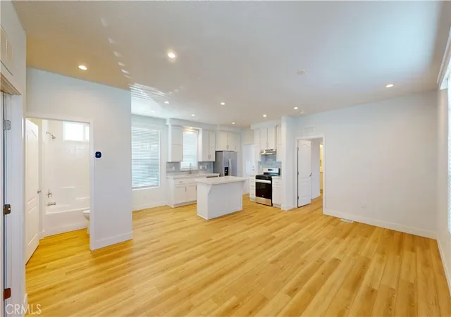 Photo 4 of Manufactured home for sale at 6301 Warner Ave #93, Huntington Beach, CA 92647 | MLS# OC26187538 | Listing updated on 2026-10-04