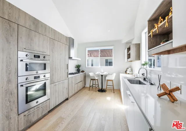 Listing Photo 4 - Condo for sale in building located at 6489 Cavalleri Rd, Malibu, CA 90265 - Unit #209