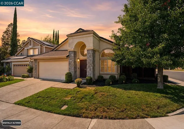 Photo 3 of Sale Pending at 300 Fiddle Creek Pl, San Ramon, CA 94582 | MLS# 41146268 | Listing updated on 2026-09-16