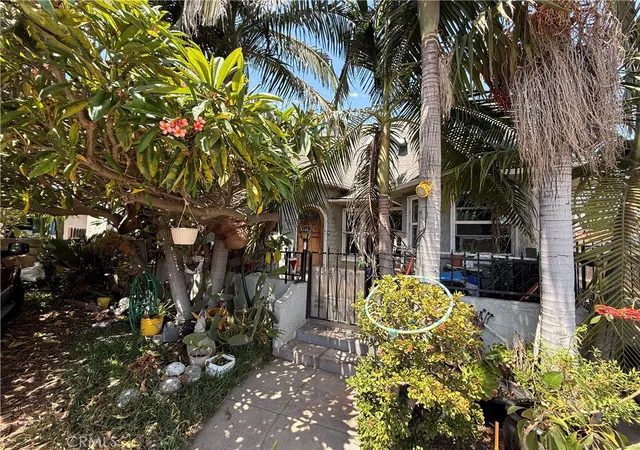 Photo 1 of Single family home for sale at 2527 Flower St, Huntington Park, CA 90255 | MLS# IV26187559 | Listing updated on 2026-09-18