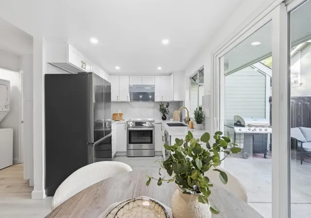 Photo 1 of Townhouse for sale at 1058 Rymar Pl, San Jose, CA 95133 | MLS# ML82059122 | Listing updated on 2026-10-11