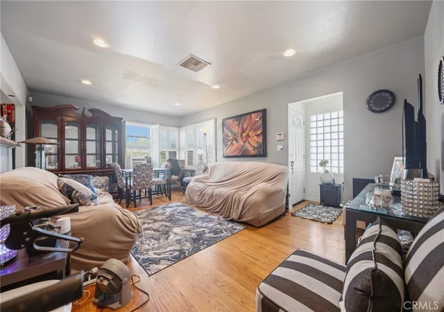 Photo 4 of Single family home for sale at 191 S San Gabriel, Pasadena, CA 91107 | MLS# SW26183153 | Listing updated on 2026-09-26