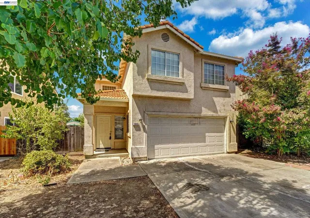Sale Pending at 1810 Terrace Dr, Antioch, CA 94509 | MLS# 41146292 | Listing updated on 2026-09-10