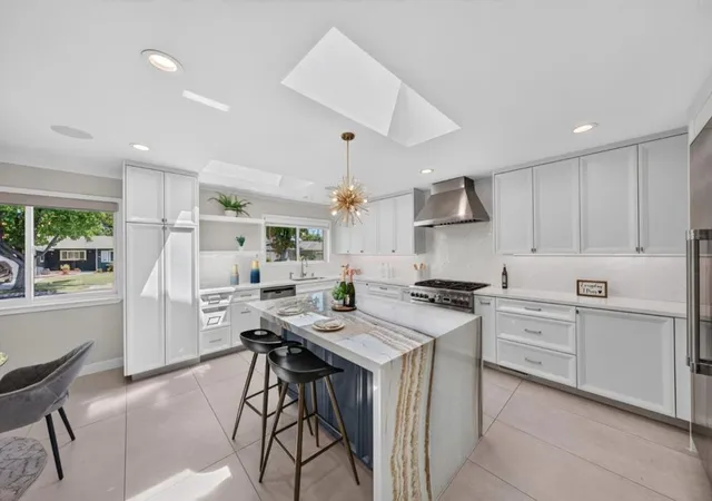 Photo 3 of Single family home for sale at 3325 Jenkins Ave, San Jose, CA 95118 | MLS# ML82059143 | Listing updated on 2026-10-12