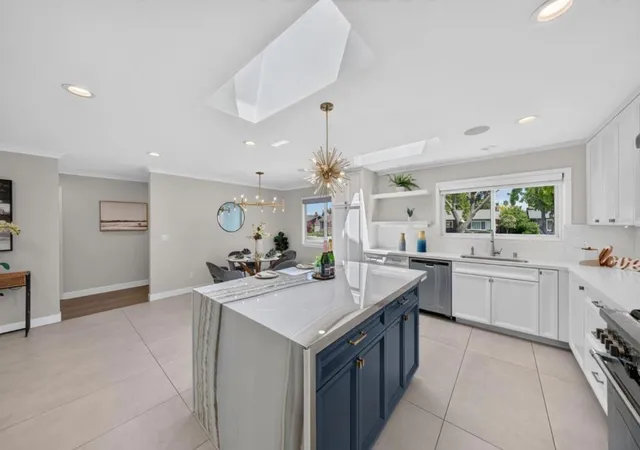 Photo 4 of Single family home for sale at 3325 Jenkins Ave, San Jose, CA 95118 | MLS# ML82059143 | Listing updated on 2026-10-12