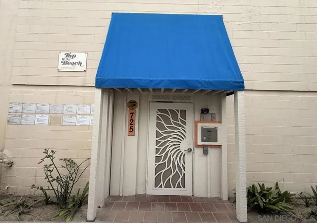 Photo 1 of Sale Pending at 725 Redondo Ct #22, San Diego, CA 92109 | MLS# 260020952SD | Listing updated on 2026-09-18