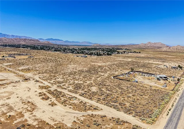 Photo 4 of Land for sale at 42221 E 162Nd St, Lake Los Angeles, CA 93535 | MLS# OC26187789 | Listing updated on 2026-09-30