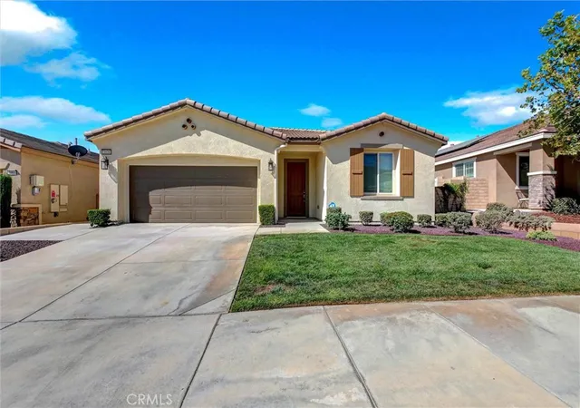 Photo 3 of Single family home for sale at 3978 Scarlet Oak Ct, San Bernardino, CA 92407 | MLS# CV26186281 | Listing updated on 2026-09-13