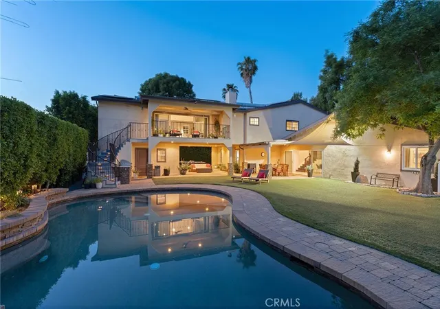 Photo 1 of Single family home for sale at 22702 Califa St, Woodland Hills, CA 91367 | MLS# SR26187334 | Listing updated on 2026-10-04