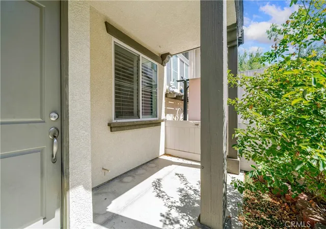 Photo 3 of Sale Pending at 33690 Willow Haven Ln #103, Murrieta, CA 92563 | MLS# DW26187822 | Listing updated on 2026-09-29