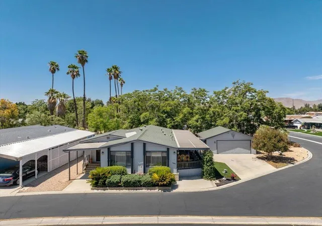 Photo 1 of Sale Pending at 1300 W Menlo Ave #181, Hemet, CA 92543 | MLS# NDP2608067 | Listing updated on 2026-09-19