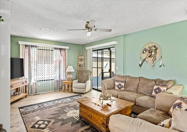 Photo 4 of Sale Pending at 1300 W Menlo Ave #181, Hemet, CA 92543 | MLS# NDP2608067 | Listing updated on 2026-09-19