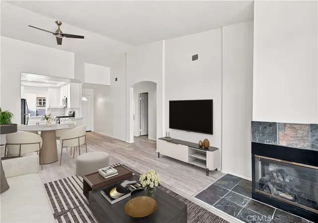 Photo 3 of Condo for sale at 94 Via Contento, Rancho Santa Margarita, CA 92688 | MLS# OC26187740 | Listing updated on 2026-10-01