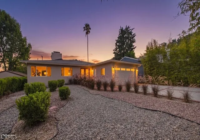 Photo 1 of Single family home for sale at 480 E Grandview, Sierra Madre, CA 91024 | MLS# AR26185606 | Listing updated on 2026-10-11