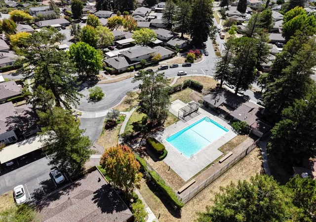Photo 2 of Condo for sale at 169 Palo Verde Ter, Santa Cruz, CA 95060 | MLS# ML82059169 | Listing updated on 2026-10-09