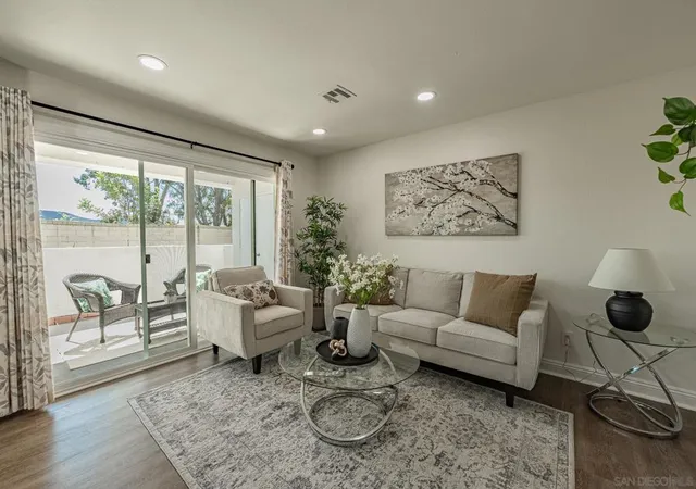 Listing Photo 1 - Condo for sale in building located at 13339 Caminito Ciera, San Diego, CA 92129 - Unit #83