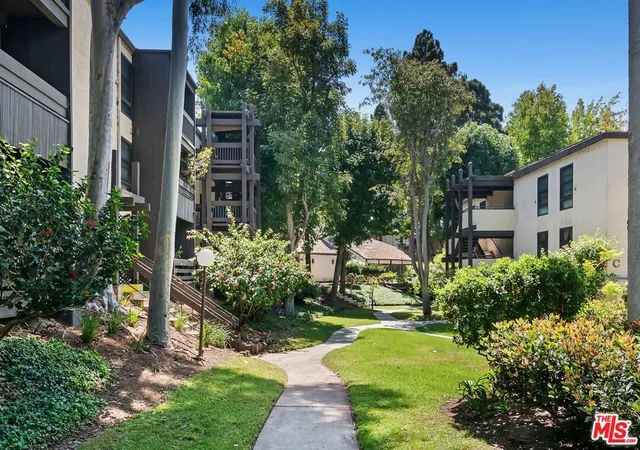 Photo 1 of Condo for sale at 7742 Redlands St #D1046, Los Angeles, CA 90293 | MLS# 26892073 | Listing updated on 2026-10-27