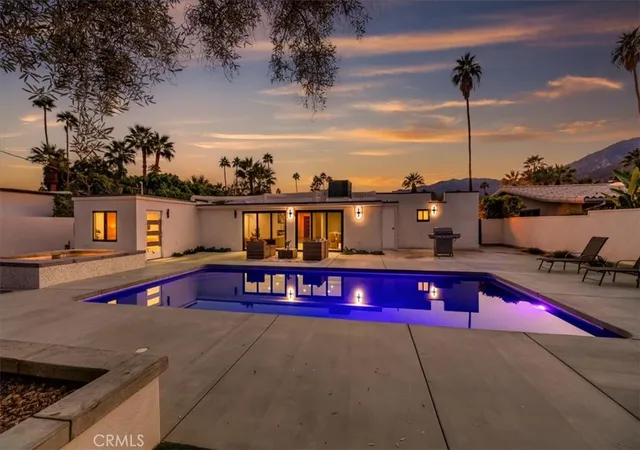 Photo 2 of Single family home for sale at 218 E Ocotillo, Palm Springs, CA 92264 | MLS# PW26187929 | Listing updated on 2026-09-26