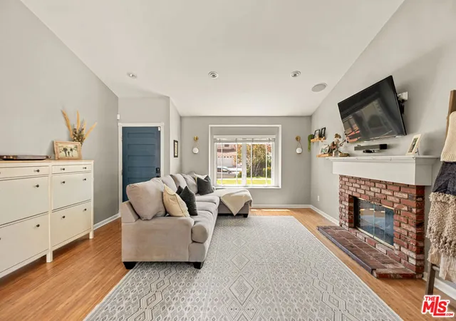 Photo 2 of Single family home for sale at 22537 Cardiff Dr, Santa Clarita, CA 91350 | MLS# 26891207 | Listing updated on 2026-10-10