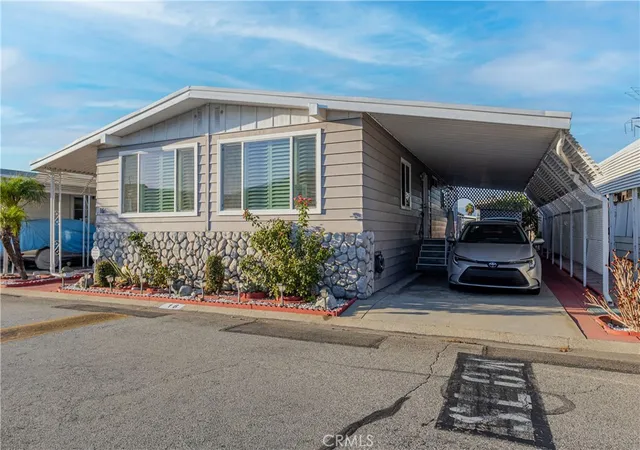 Photo 2 of Manufactured home for sale at 8509 Beverly Blvd, Spc 16, Pico Rivera, CA 90660 | MLS# MB26186474 | Listing updated on 2026-09-30
