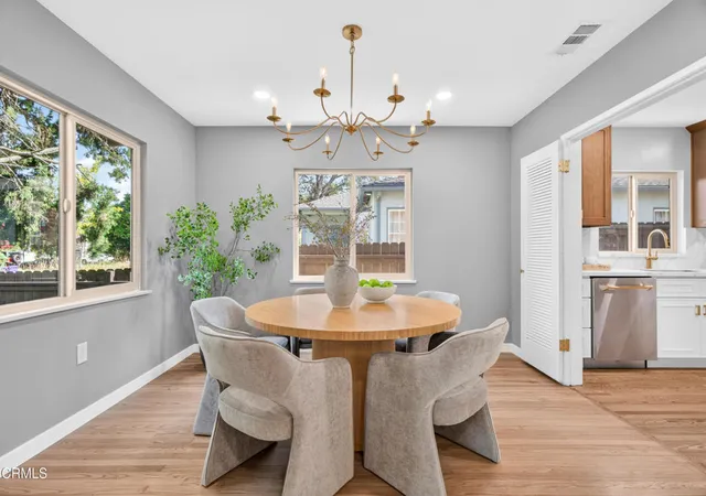 Photo 4 of Single family home for sale at 2182 Oakdale St, Pasadena, CA 91107 | MLS# P1-28617 | Listing updated on 2026-10-02