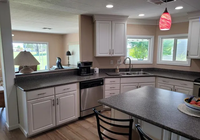 Photo 3 of Manufactured home for sale at 33250 Barcelona Dr, Thousand Palms, CA 92276 | MLS# 219151906DA | Listing updated on 2026-09-15