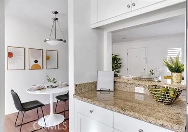 Photo 3 of Sale Pending at 1055 Orizaba #6, Long Beach, CA 90804 | MLS# DW26188015 | Listing updated on 2026-09-09