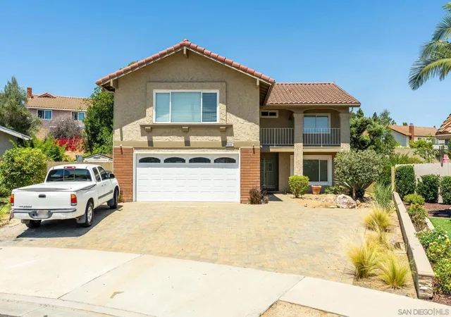 Photo 4 of Single family home for sale at 200 San Miguel Circle, Placentia, CA 92870 | MLS# 260021001SD | Listing updated on 2026-09-10