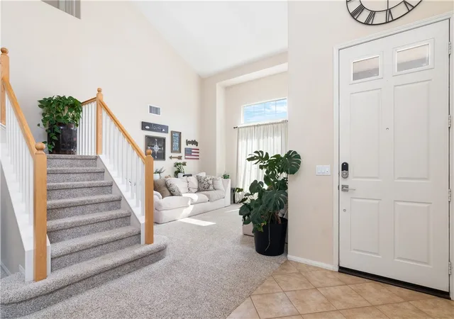 Photo 3 of Single family home for sale at 33611 Delphinium Ln, Murrieta, CA 92563 | MLS# SW26184756 | Listing updated on 2026-10-03